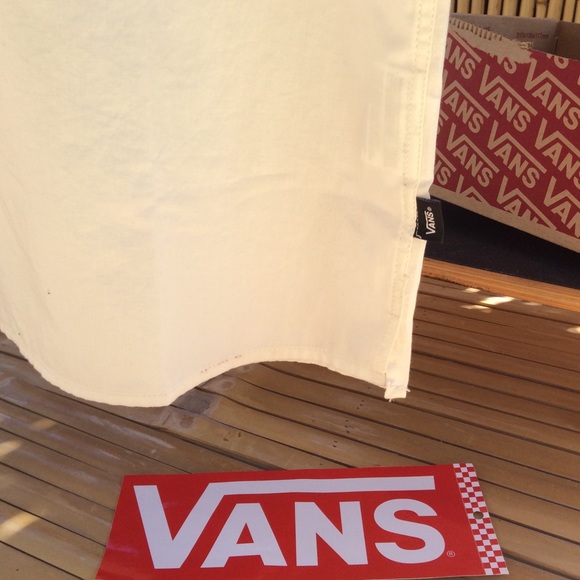 Vans Button Down White Shirt With Checkerboard - Picture 7 of 7